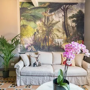 Paola's S Cribs, Tuscany , Arezzo Italy
